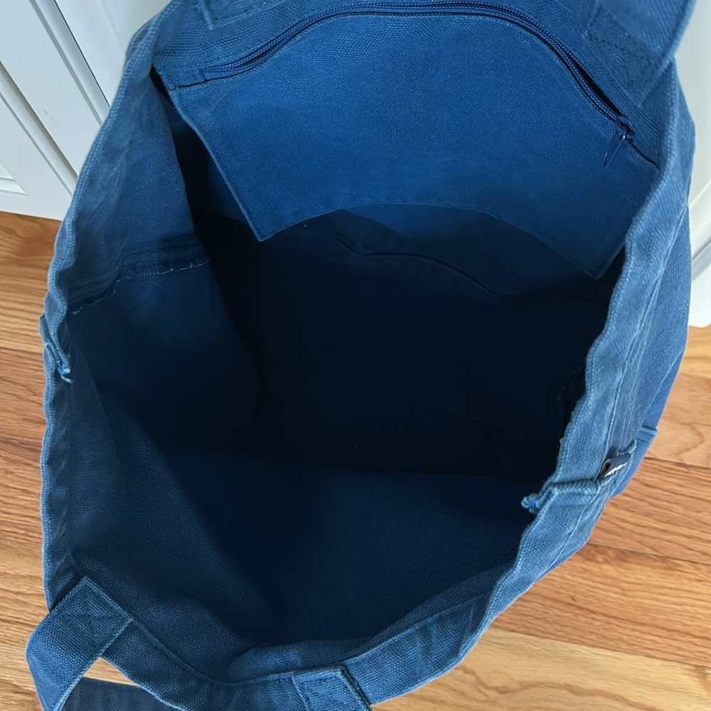 Vineyard Vines Denim Tote - Picture 3 of 4